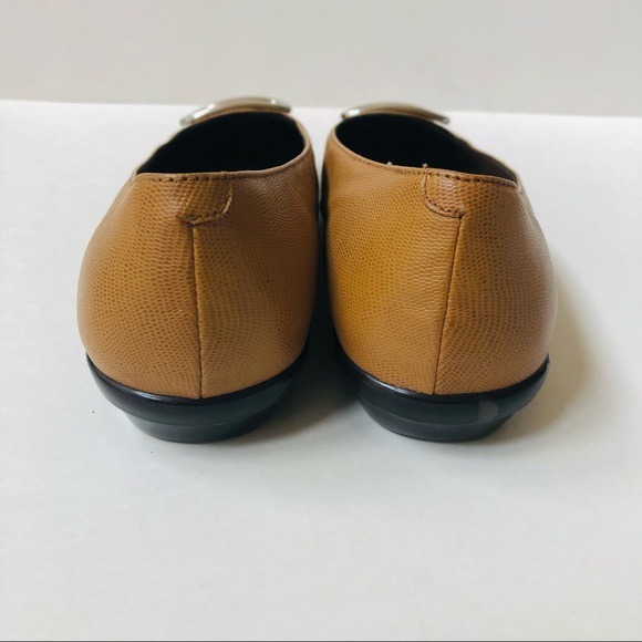 Cole Haan Leather Nike Air Buckle Flats Size 7.5 - Picture 4 of 11